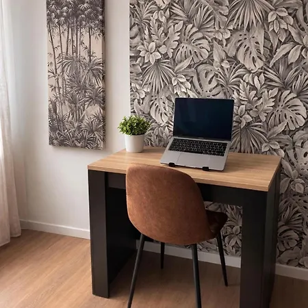 Appartement Skyline - A 2 Passi Dalla Stazione *